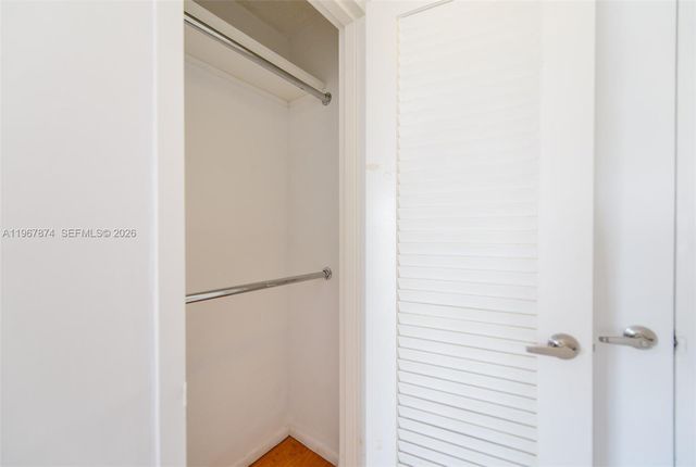 8000 Harding Ave 4B, Miami Beach, FL 33141