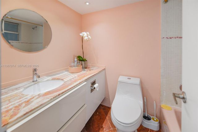 8000 Harding Ave 4B, Miami Beach, FL 33141