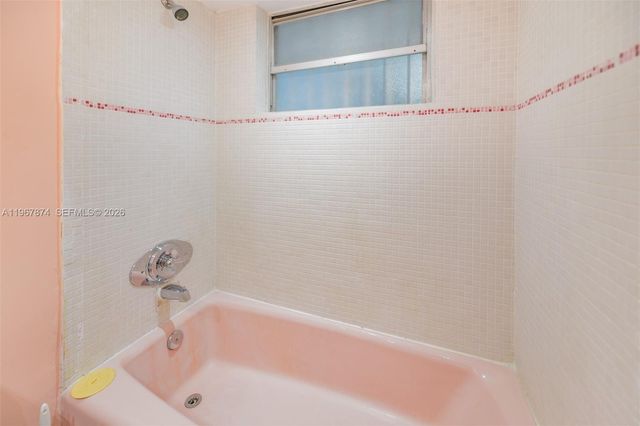 8000 Harding Ave 4B, Miami Beach, FL 33141