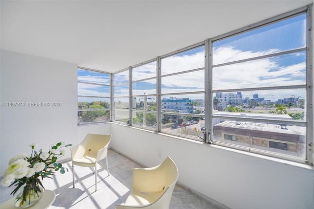 8000 Harding Ave 4B, Miami Beach, FL 33141