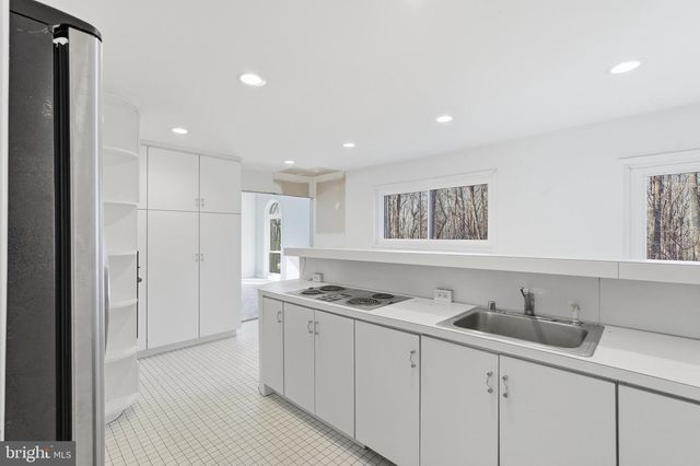 17 ROCKY GLEN CT, Brookeville, MD 20833