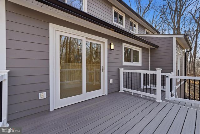 17 ROCKY GLEN CT, Brookeville, MD 20833