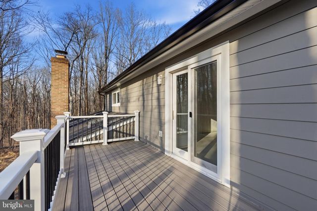 17 ROCKY GLEN CT, Brookeville, MD 20833