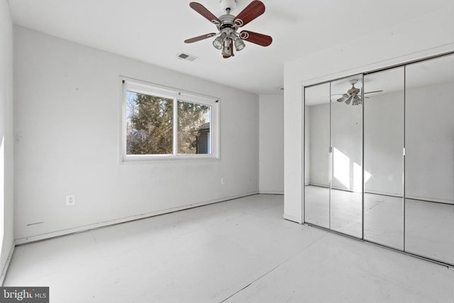 17 ROCKY GLEN CT, Brookeville, MD 20833