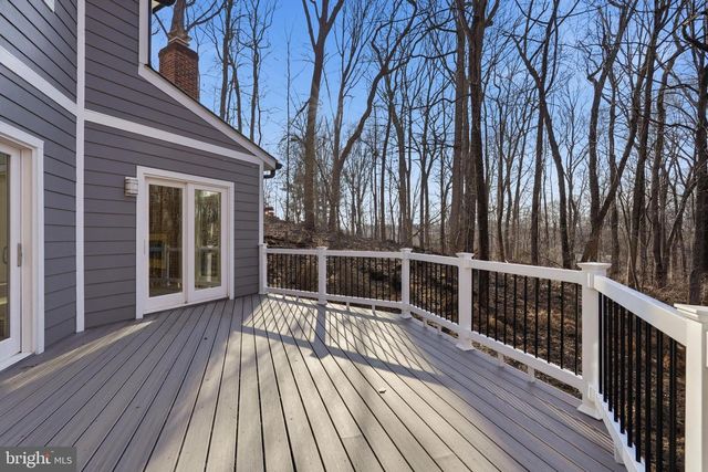 17 ROCKY GLEN CT, Brookeville, MD 20833