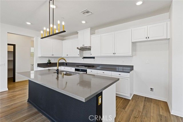 30348 Cedar Creek Way, Homeland, CA 92548