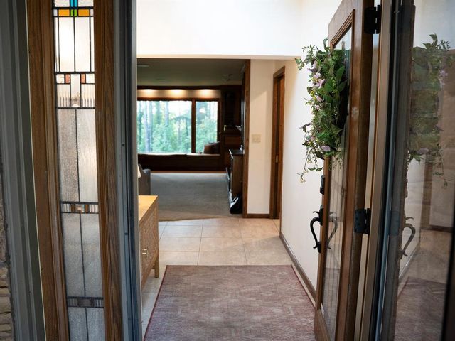 990 Blackoak Road, Eau Claire, WI 54701