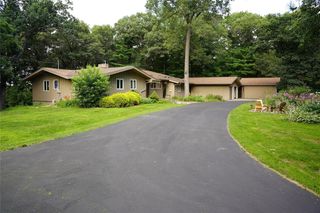 990 Blackoak Road, Eau Claire, WI 54701