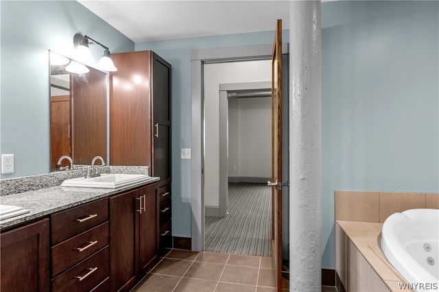 149 Swan 304, Buffalo, NY 14203
