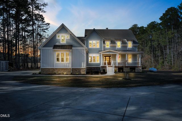 246 Lake Magnolia Way, Smithfield, NC 27577