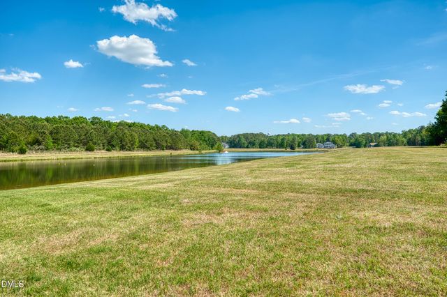 246 Lake Magnolia Way, Smithfield, NC 27577
