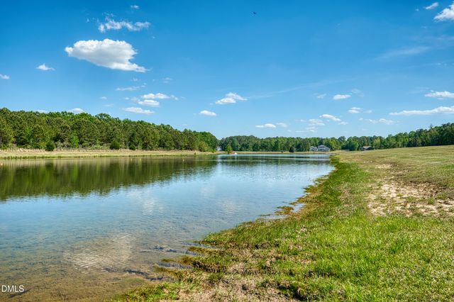 246 Lake Magnolia Way, Smithfield, NC 27577