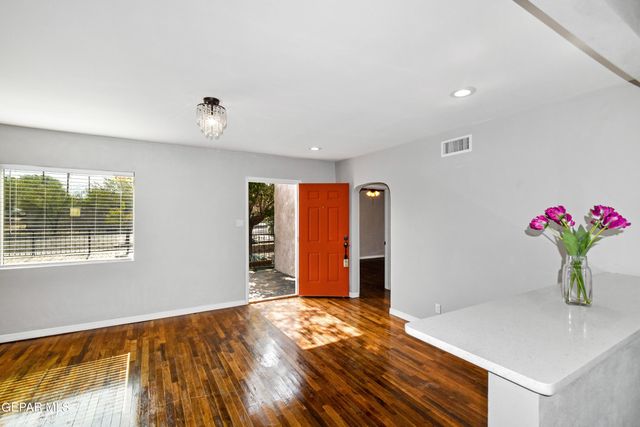 2728 BYRON Street, El Paso, TX 79930