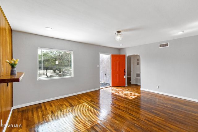 2728 BYRON Street, El Paso, TX 79930