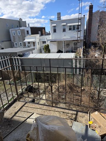 10521 53rd Avenue, Corona, NY 11368