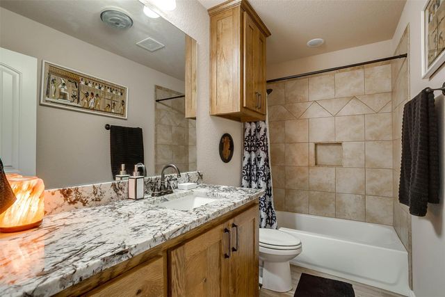 2140 Brown Loop, Poolville, TX 76487