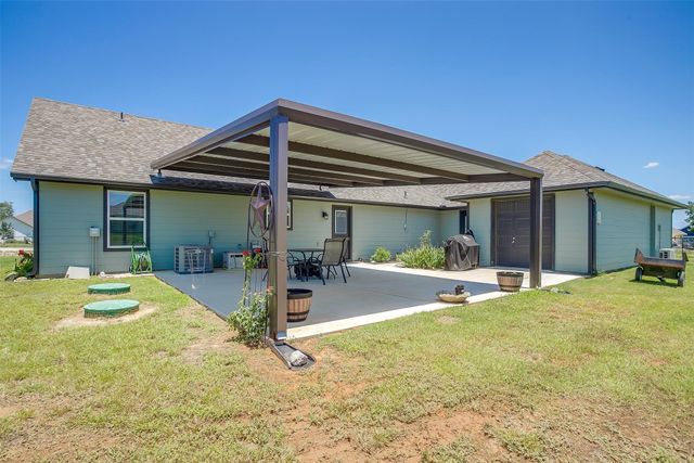 2140 Brown Loop, Poolville, TX 76487