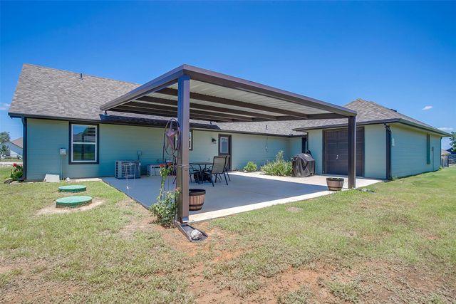 2140 Brown Loop, Poolville, TX 76487