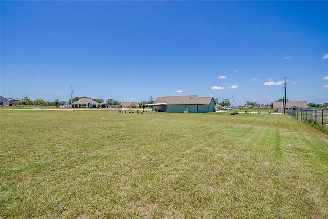 2140 Brown Loop, Poolville, TX 76487