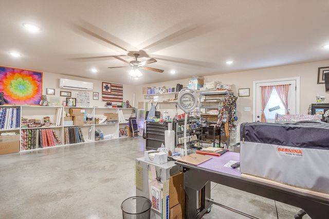 2140 Brown Loop, Poolville, TX 76487