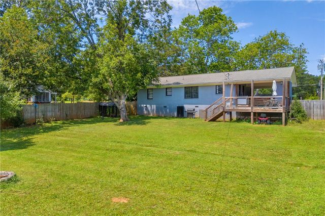 312 N Piedmont Street, Westminster, SC 29693