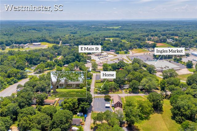 312 N Piedmont Street, Westminster, SC 29693