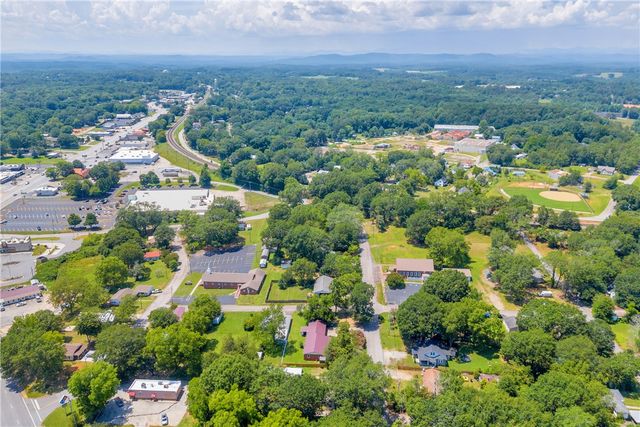 312 N Piedmont Street, Westminster, SC 29693