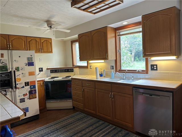 1768 Hanes Road, Beavercreek, OH 45432