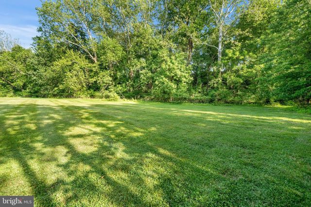 224 CHINA CIR, West Grove, PA 19390
