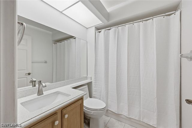 28072 Cavendish CT 2204, Bonita Springs, FL 34135