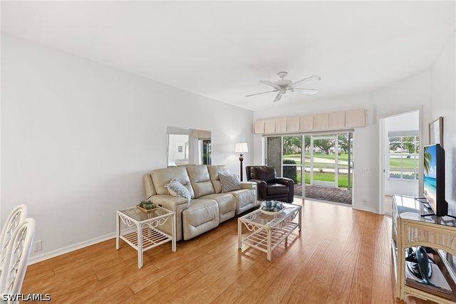 28072 Cavendish CT 2204, Bonita Springs, FL 34135