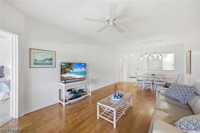 28072 Cavendish CT 2204, Bonita Springs, FL 34135