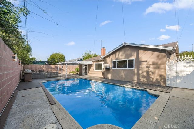 3825 S Ferntower, West Covina, CA 91792