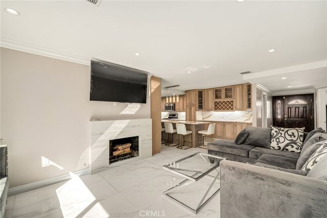 3825 S Ferntower, West Covina, CA 91792