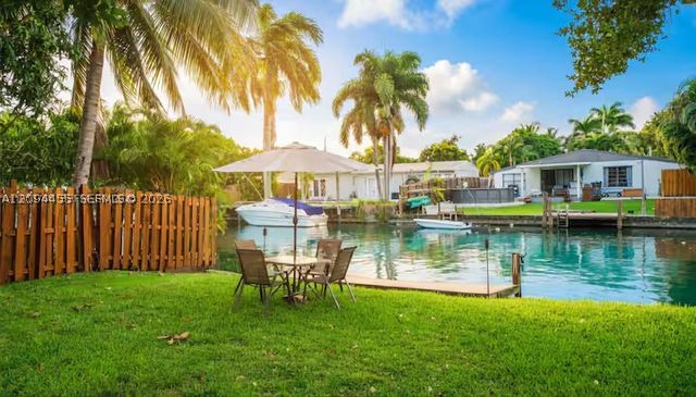 2634 Thomas St, Hollywood, FL 33020