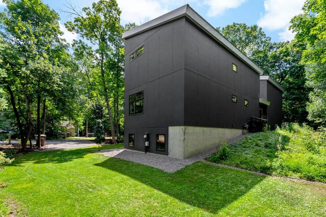 21160 Forest Drive, Excelsior, MN 55331
