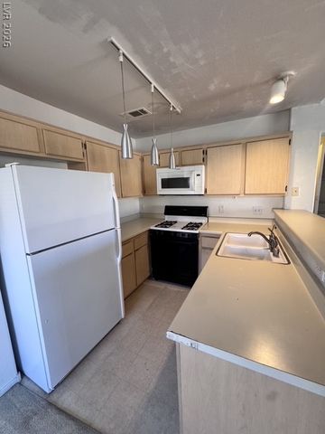 1881 West Alexander Road 2107, North Las Vegas, NV 89032