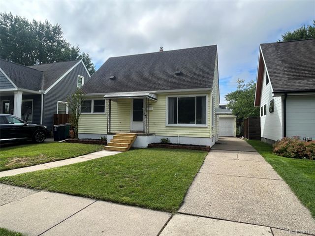 2022 E Lincoln Avenue, Royal Oak, MI 48067