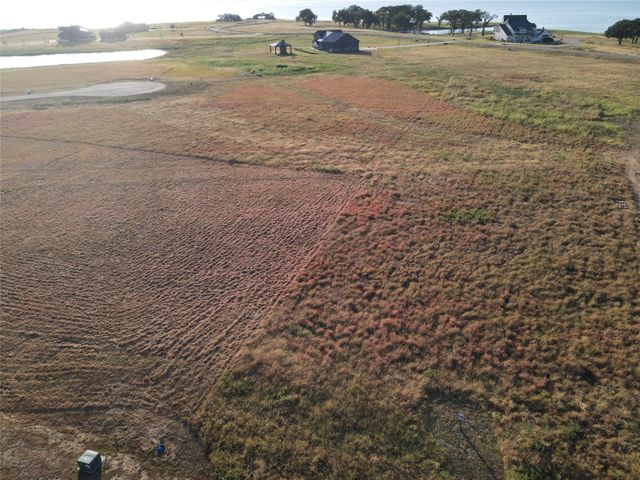 330 Sailview Court, Honey Grove, TX 75446