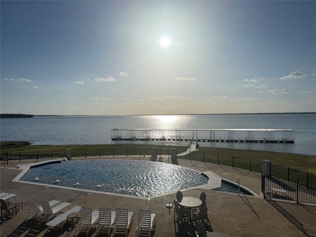 330 Sailview Court, Honey Grove, TX 75446