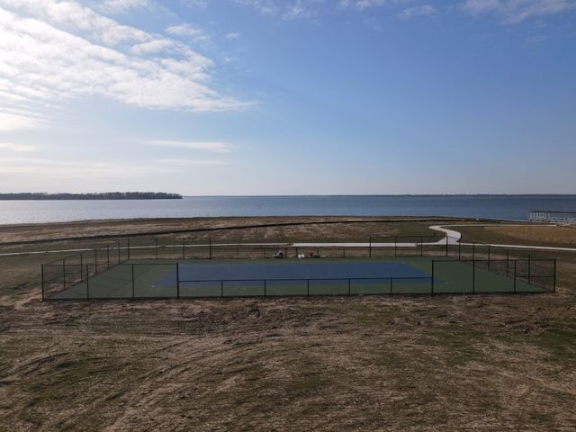 330 Sailview Court, Honey Grove, TX 75446