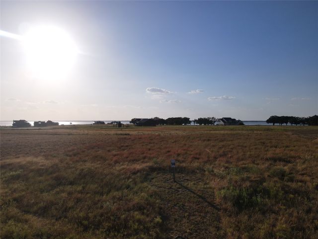 330 Sailview Court, Honey Grove, TX 75446