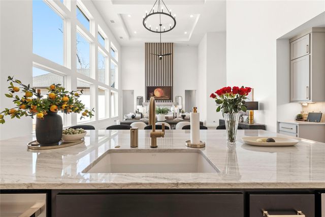 112 Bentwood Meadow Lane, Montgomery, TX 77356