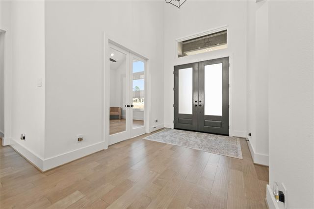 112 Bentwood Meadow Lane, Montgomery, TX 77356