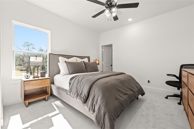 112 Bentwood Meadow Lane, Montgomery, TX 77356