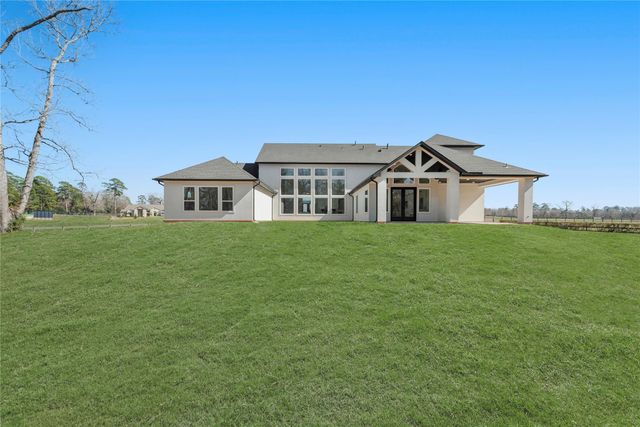 112 Bentwood Meadow Lane, Montgomery, TX 77356