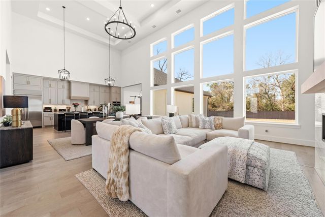 112 Bentwood Meadow Lane, Montgomery, TX 77356