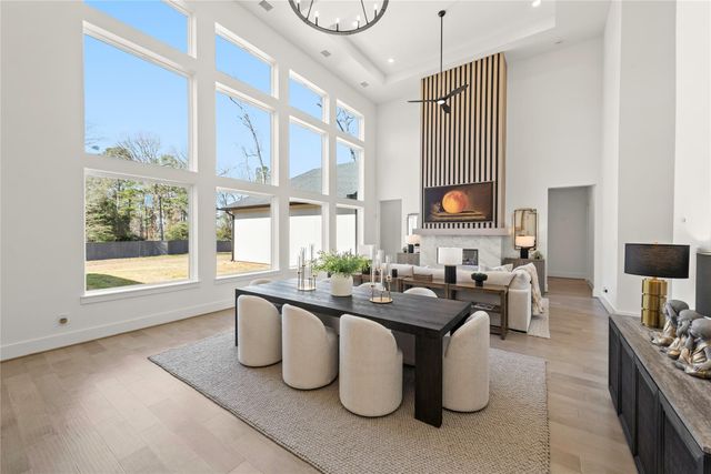 112 Bentwood Meadow Lane, Montgomery, TX 77356