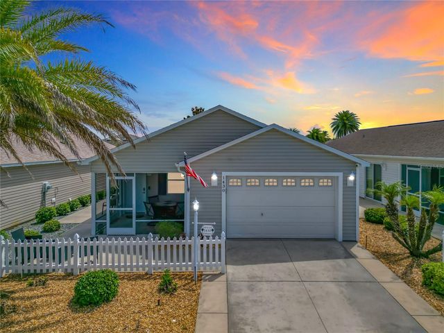 1430 OLYMPIA STREET, The Villages, FL 32163