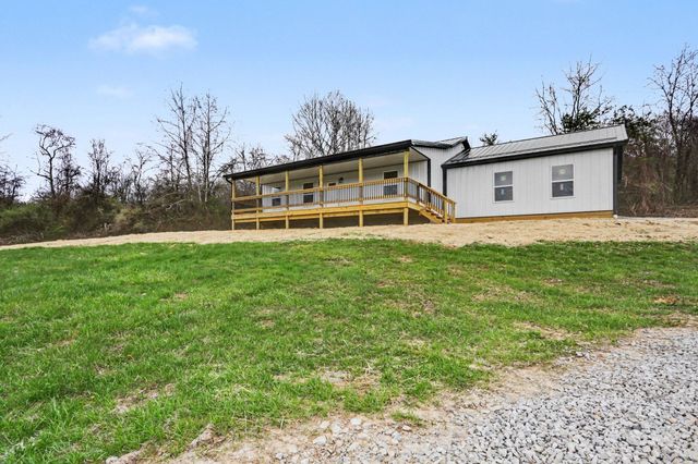 28430 Hide A Way Hills Road, Sugar Grove, OH 43155